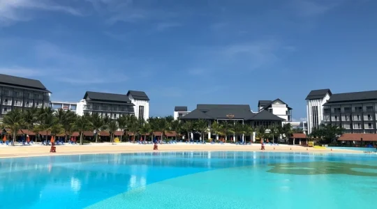 プール