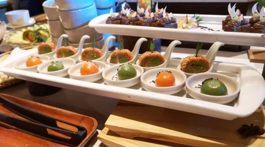 ディナークルーズ