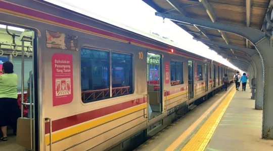 ローカルトレイン(旧日本車両)