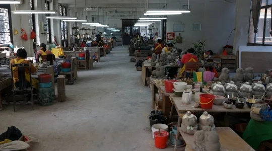 红狮陶瓷（レッドライオン）イメージ