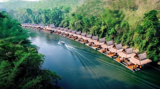 FLOAT HOUSE